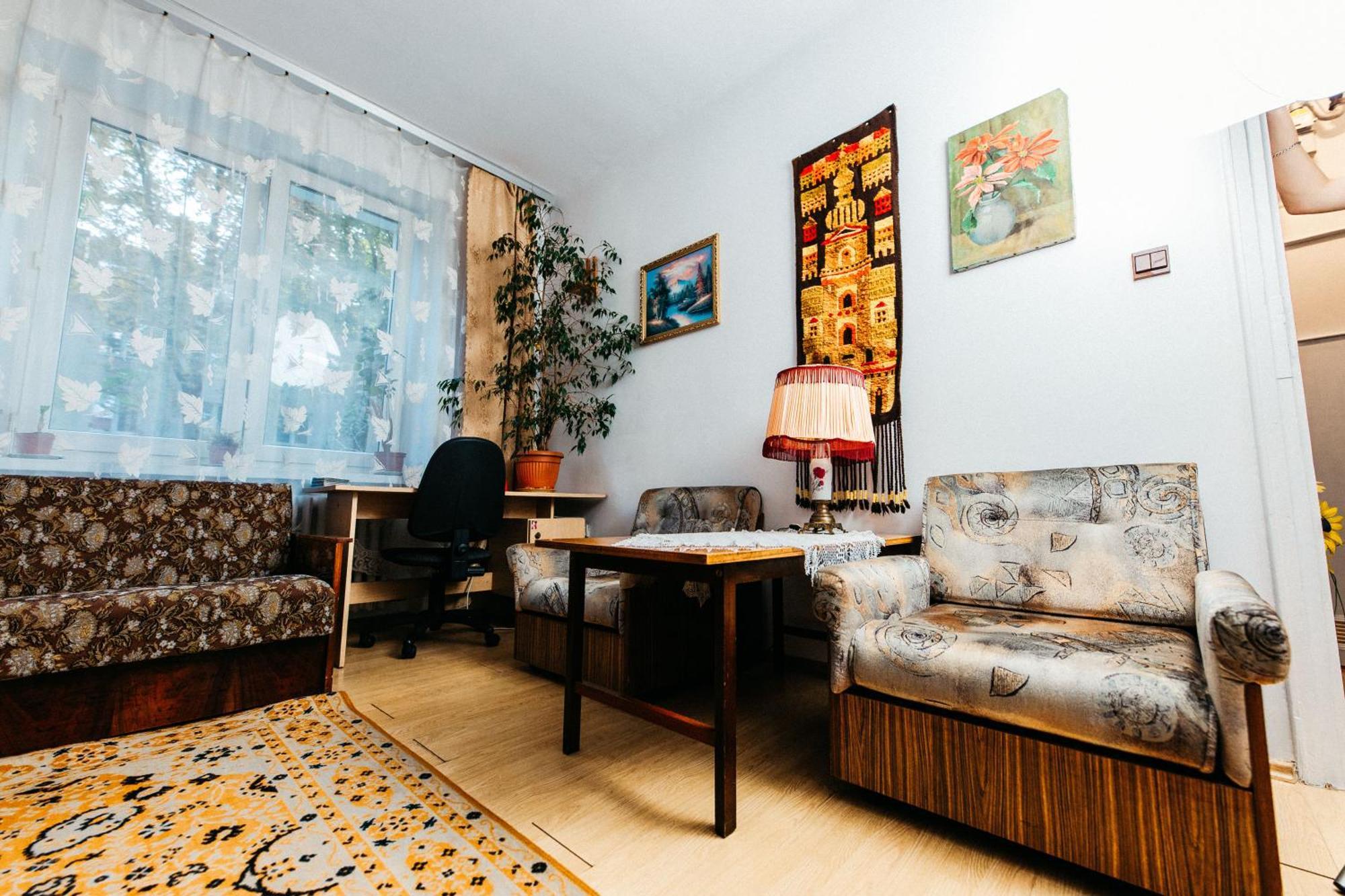 Feel The Old Socialist Style Apartment Красков Екстериор снимка