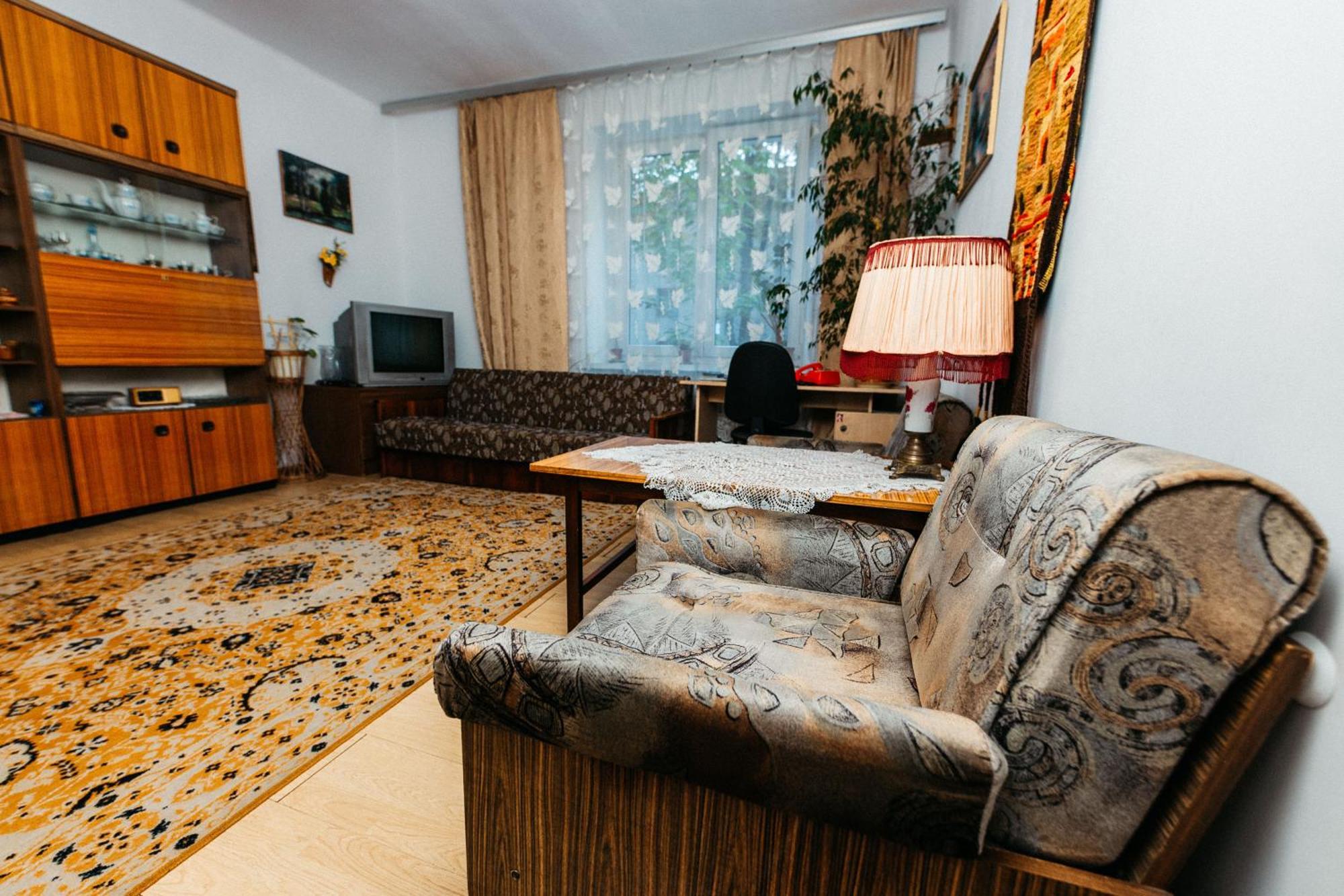 Feel The Old Socialist Style Apartment Красков Екстериор снимка